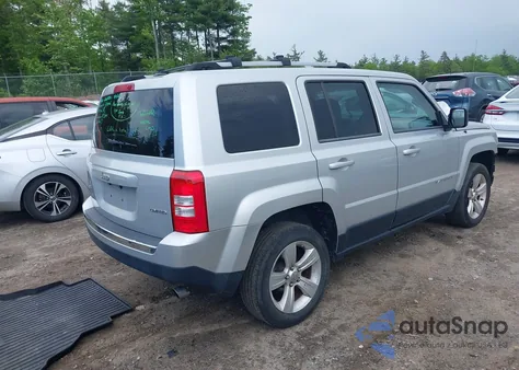 2012 Jeep Patriot Limited z USA, uszkodzony, nr VIN 1C4NJRCB5CD563319